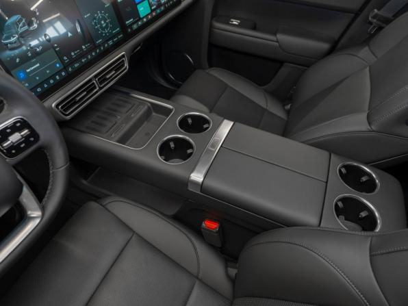 Li Auto (Lixiang) L9 I Рестайлинг с пробегом 2024 года, цена 8 157 000 рублей, 78 км, внедорожник, Автокод Объявления