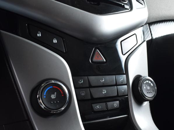 Chevrolet Cruze I с пробегом 2012 года, цена 749 995 рублей, 215743 км, хэтчбек, Автокод Объявления