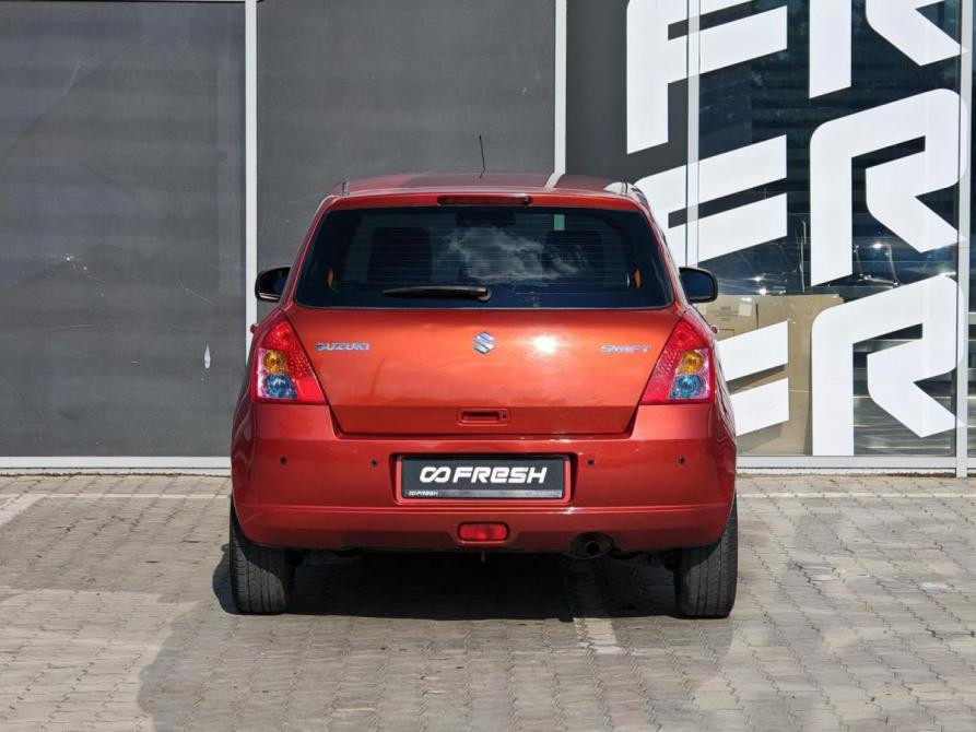 Suzuki Swift III Краснодар  - изображение 4