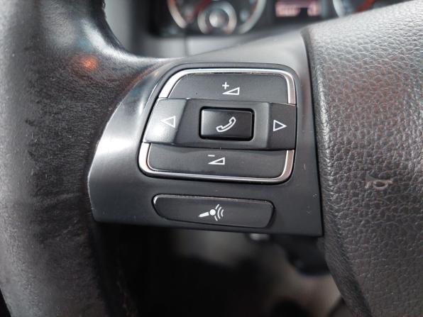 Volkswagen Tiguan I с пробегом 2010 года, цена 990 000 рублей, 293000 км, внедорожник, Автокод Объявления