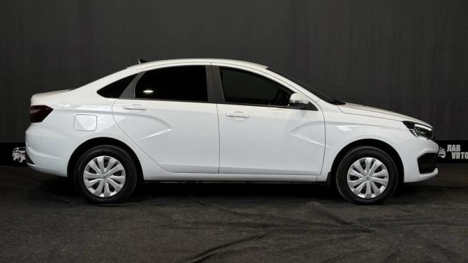 Lada (ВАЗ) Vesta I Рестайлинг (NG) с пробегом 2023 года, цена 1 299 000 рублей, 39000 км, седан, Автокод Объявления