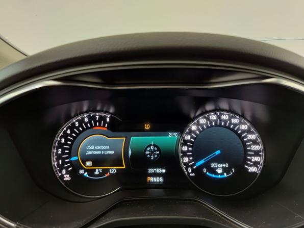 Ford Mondeo V с пробегом 2016 года, цена 1 350 000 рублей, 235000 км, седан, Автокод Объявления