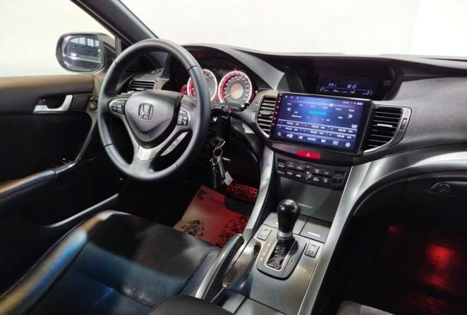 Honda Accord VIII Рестайлинг с пробегом 2012 года, цена 1 535 000 рублей, 212727 км, седан, Автокод Объявления