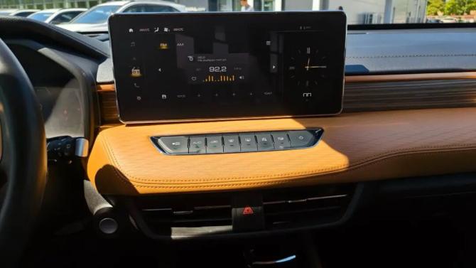 Haval Jolion I с пробегом 2023 года, цена 1 769 900 рублей, 34573 км, внедорожник, Автокод Объявления