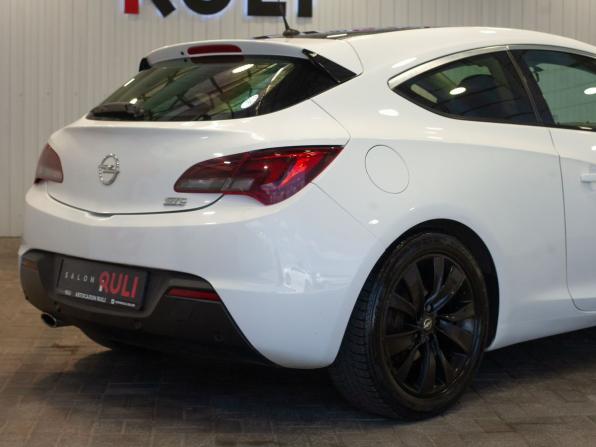 Opel Astra J Рестайлинг с пробегом 2013 года, цена 790 000 рублей, 160451 км, хэтчбек, Автокод Объявления