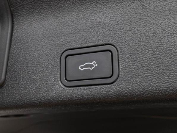 Geely Atlas Pro с пробегом 2023 года, цена 1 970 000 рублей, 54338 км, внедорожник, Автокод Объявления