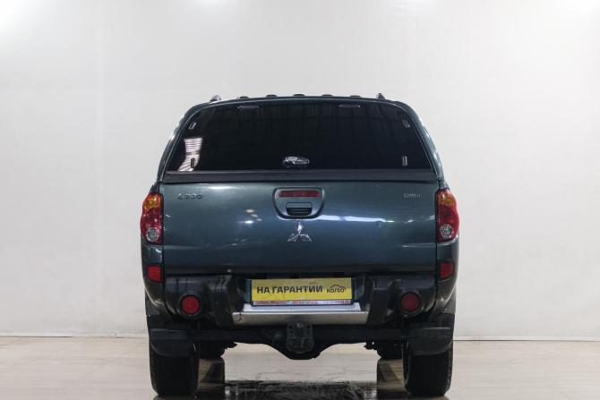 Mitsubishi L200 IV с пробегом 2008 года, цена 1 379 000 рублей, 159000 км, offers.body_type.unknown, Автокод Объявления