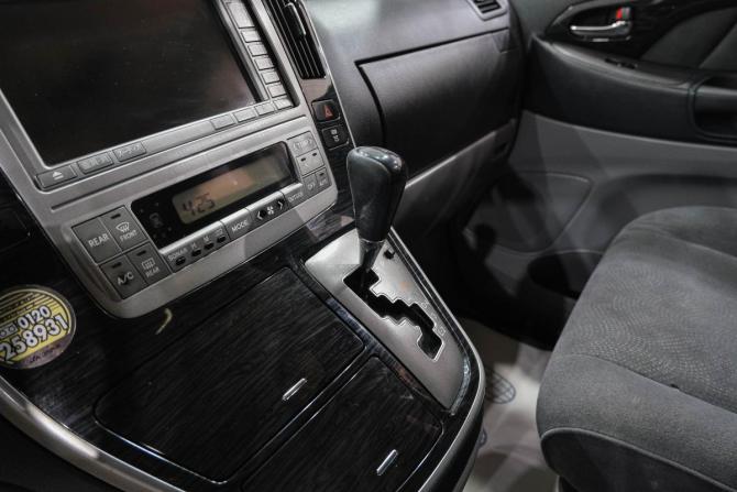 Toyota Alphard I Рестайлинг с пробегом 2005 года, цена 2 249 000 рублей, 194000 км, минивэн, Автокод Объявления