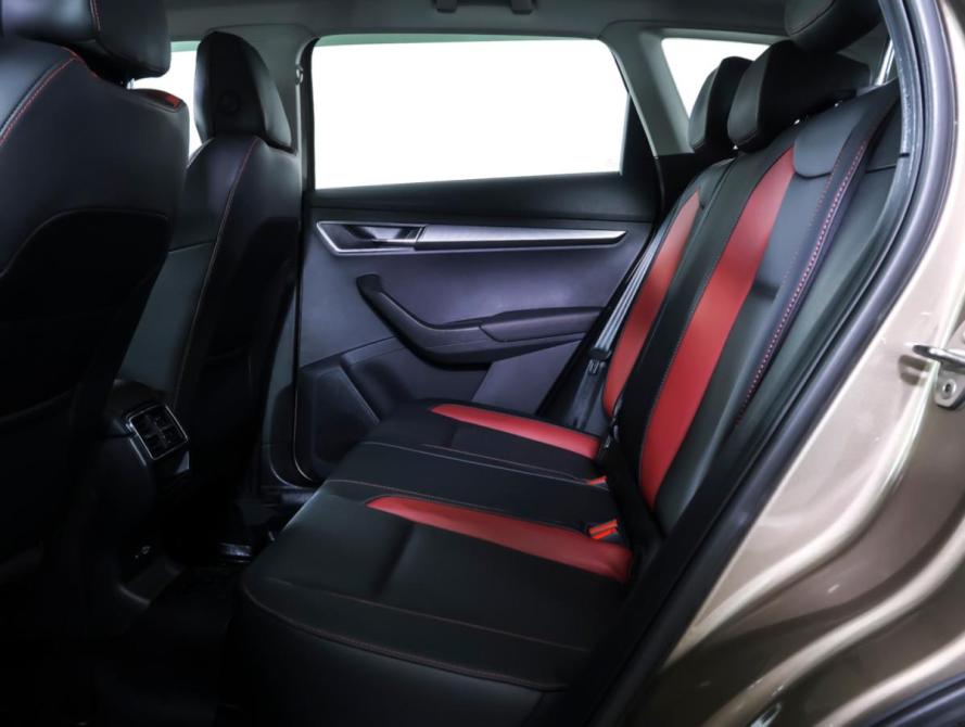Skoda Karoq I Москва  - изображение 11