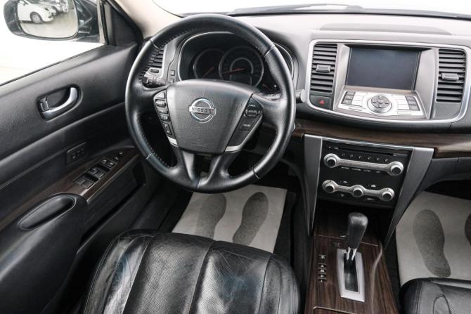 Nissan Teana II Рестайлинг с пробегом 2013 года, цена 1 099 000 рублей, 242770 км, седан, Автокод Объявления