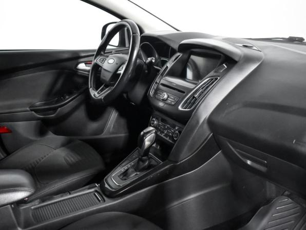 Ford Focus III Рестайлинг с пробегом 2018 года, цена 879 000 рублей, 227016 км, универсал, Автокод Объявления