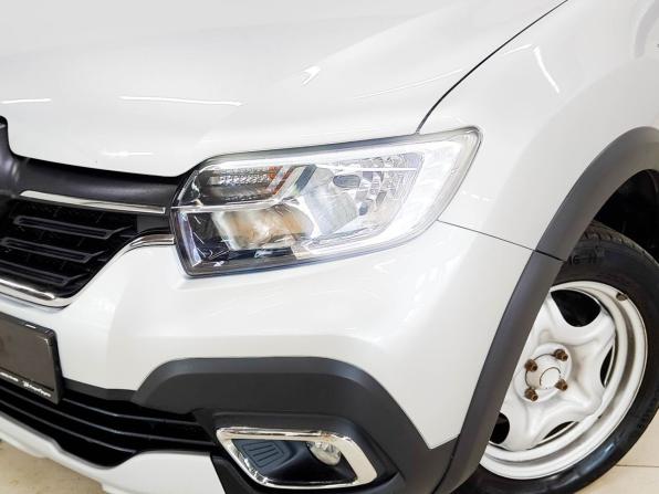 Renault Sandero II Рестайлинг с пробегом 2021 года, цена 1 350 000 рублей, 31095 км, хэтчбек, Автокод Объявления