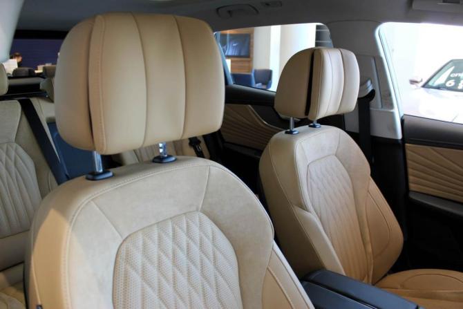 Новый Hongqi HS5 I Рестайлинг 2025 года, цена 3 999 000 рублей, внедорожник, Автокод Объявления