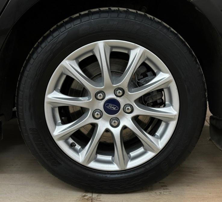 Ford Mondeo V Москва  - изображение 17