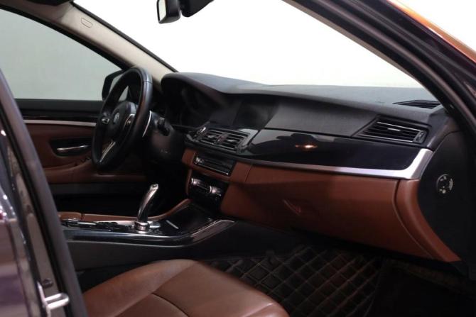 BMW 5 серии VI (F10/F11/F07) Рестайлинг с пробегом 2016 года, цена 2 100 000 рублей, 213515 км, седан, Автокод Объявления