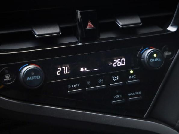 Toyota Camry VIII (XV70) Рестайлинг с пробегом 2021 года, цена 2 499 777 рублей, 117865 км, седан, Автокод Объявления