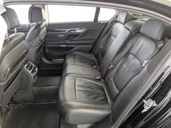 BMW 7 серии VI (G11/G12) с пробегом 2016 года, цена 2 950 000 рублей, 179329 км, седан, Автокод Объявления