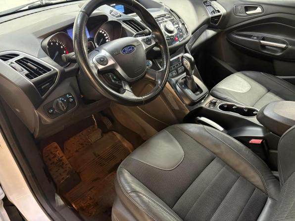 Ford Kuga II с пробегом 2013 года, цена 990 000 рублей, 242969 км, внедорожник, Автокод Объявления