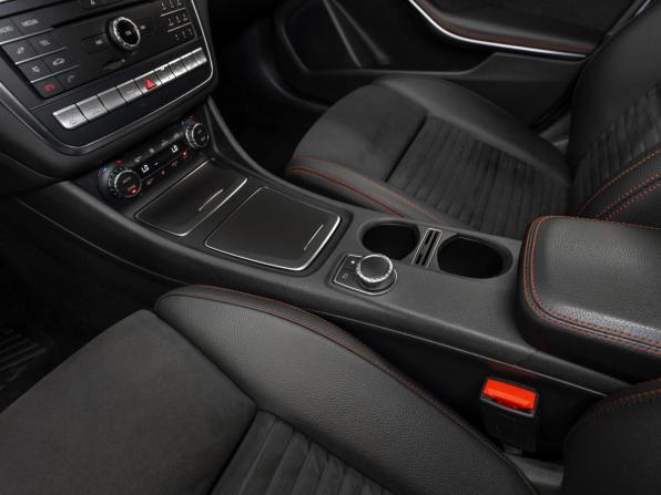 Mercedes-Benz GLA I (X156) Рестайлинг с пробегом 2018 года, цена 2 790 000 рублей, 81658 км, внедорожник, Автокод Объявления
