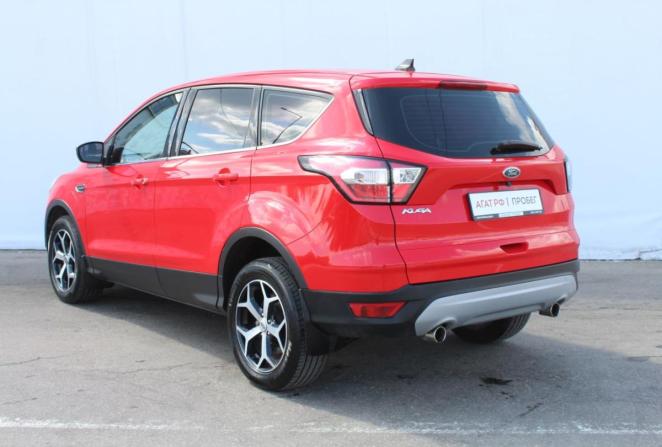Ford Kuga II Рестайлинг с пробегом 2018 года, цена 2 050 000 рублей, 76021 км, внедорожник, Автокод Объявления