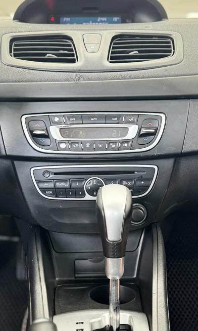 Renault Fluence I Шахты  - изображение 14