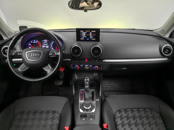 Audi A3 III (8V) с пробегом 2015 года, цена 1 234 000 рублей, 149000 км, хэтчбек, Автокод Объявления