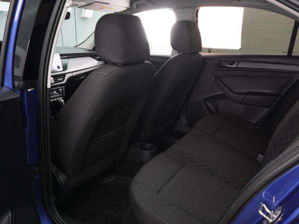 Skoda Rapid II с пробегом 2022 года, цена 1 799 000 рублей, 69006 км, лифтбек, Автокод Объявления