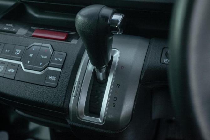 Honda Stepwgn IV с пробегом 2010 года, цена 1 359 000 рублей, 160715 км, минивэн, Автокод Объявления