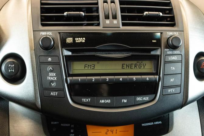 Toyota RAV4 III (XA30) Рестайлинг с пробегом 2010 года, цена 1 319 000 рублей, 253161 км, внедорожник, Автокод Объявления