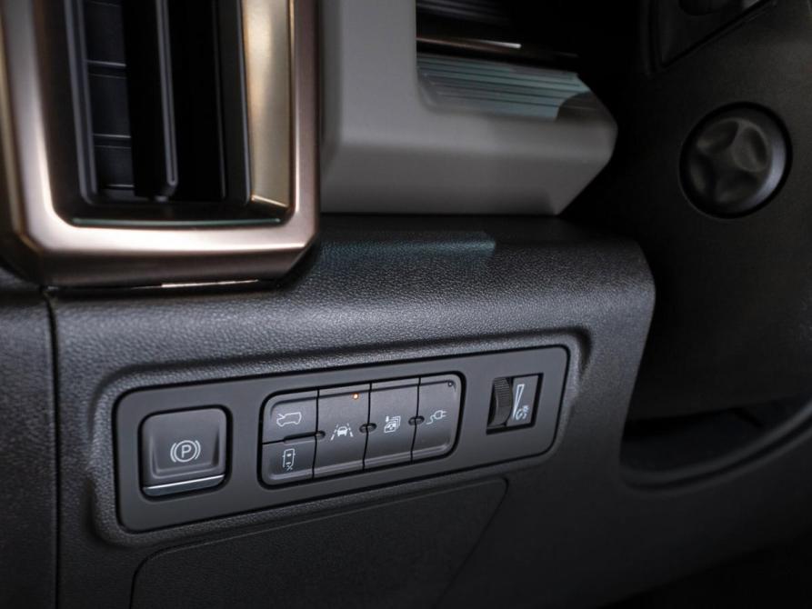 GMC Hummer EV Москва  - изображение 16
