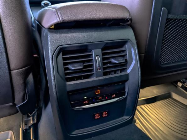 BMW 3 серии VII (G2x) с пробегом 2021 года, цена 4 200 000 рублей, 99465 км, седан, Автокод Объявления