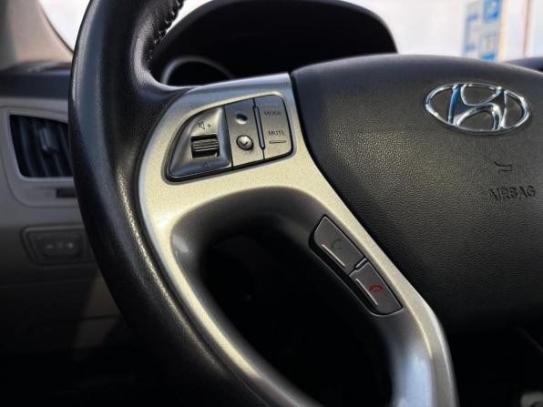 Hyundai ix35 I с пробегом 2012 года, цена 999 000 рублей, 146428 км, внедорожник, Автокод Объявления