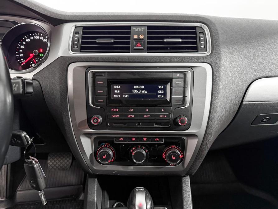 Volkswagen Jetta VI Рестайлинг Санкт-Петербург  - изображение 18