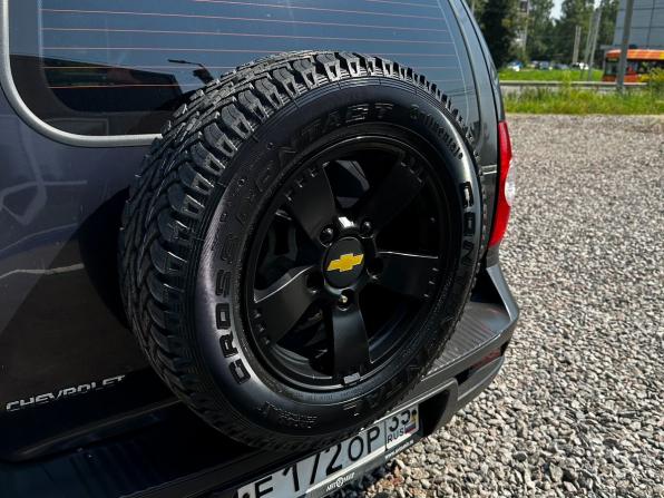 Chevrolet Niva I Рестайлинг с пробегом 2015 года, цена 565 000 рублей, 79366 км, внедорожник, Автокод Объявления