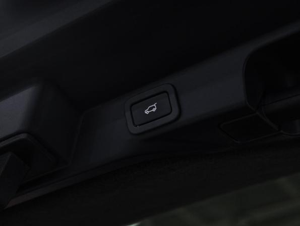 Land Rover Range Rover Sport II с пробегом 2017 года, цена 3 899 700 рублей, 136687 км, внедорожник, Автокод Объявления