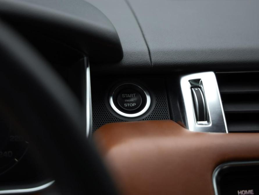 Land Rover Range Rover Sport II Санкт-Петербург  - изображение 17