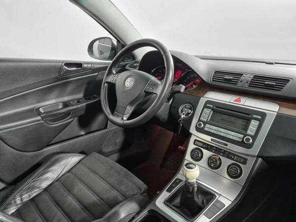 Volkswagen Passat B6 с пробегом 2006 года, цена 499 000 рублей, 265201 км, седан, Автокод Объявления