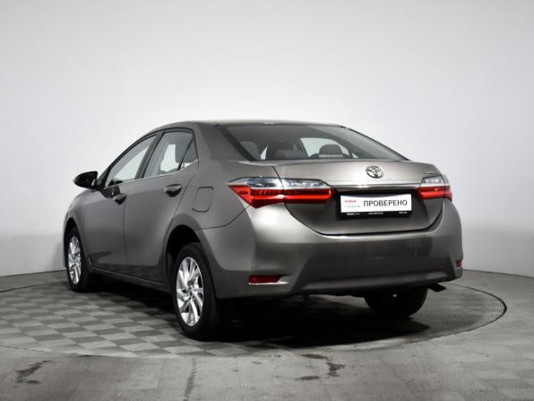 Toyota Corolla XI (E160 E170 E180) Рестайлинг 1 с пробегом 2016 года, цена 1 636 000 рублей, 83030 км, седан, Автокод Объявления
