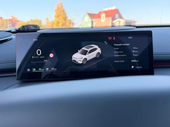 Geely EX5 Гибрид с пробегом 2025 года, цена 3 530 000 рублей, 6565 км, внедорожник, Автокод Объявления