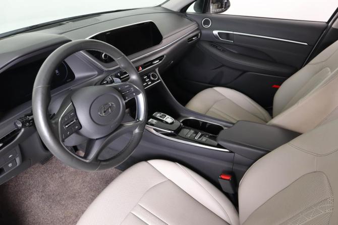 Hyundai Sonata VIII (DN8) с пробегом 2021 года, цена 2 849 000 рублей, 55200 км, седан, Автокод Объявления