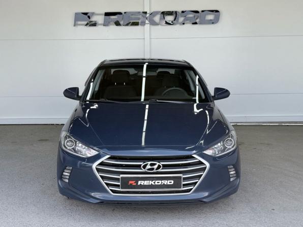 Hyundai Elantra VI (AD) с пробегом 2016 года, цена 1 299 000 рублей, 188000 км, седан, Автокод Объявления