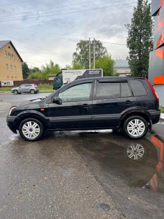 Ford Fusion I Рестайлинг с пробегом 2008 года, цена 200 000 рублей, 313000 км, хэтчбек, Автокод Объявления