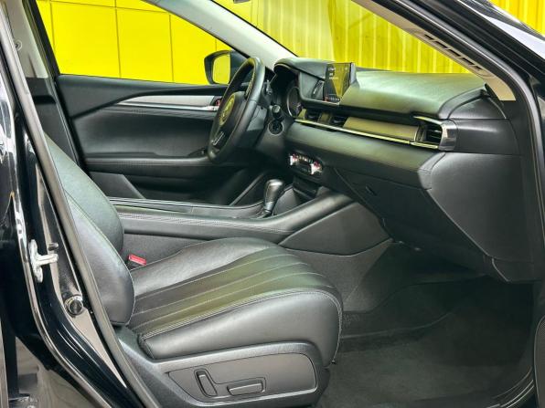 Mazda 6 III (GJ) Рестайлинг 2 с пробегом 2020 года, цена 2 299 000 рублей, 176007 км, седан, Автокод Объявления