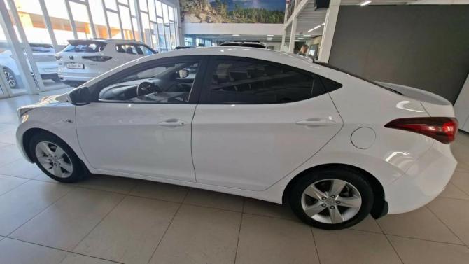 Hyundai Elantra V (MD) Рестайлинг с пробегом 2015 года, цена 1 178 000 рублей, 151600 км, седан, Автокод Объявления