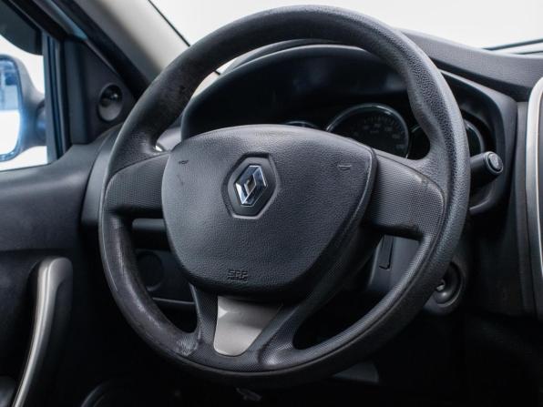 Renault Logan II с пробегом 2018 года, цена 530 000 рублей, 162186 км, седан, Автокод Объявления