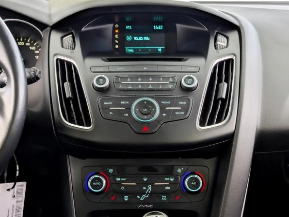 Ford Focus III Рестайлинг с пробегом 2016 года, цена 1 050 000 рублей, 102321 км, универсал, Автокод Объявления