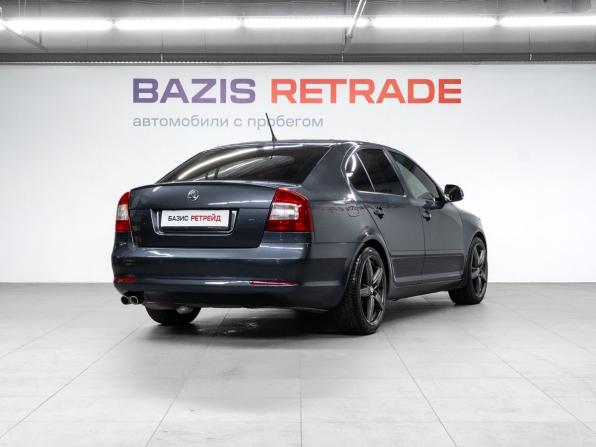 Skoda Octavia II (A5) Рестайлинг с пробегом 2011 года, цена 750 000 рублей, 235568 км, лифтбек, Автокод Объявления