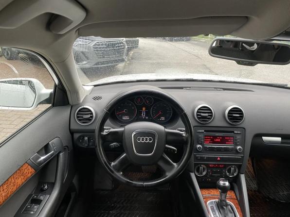 Audi A3 II (8P) Рестайлинг 2 с пробегом 2012 года, цена 675 000 рублей, 221042 км, хэтчбек, Автокод Объявления