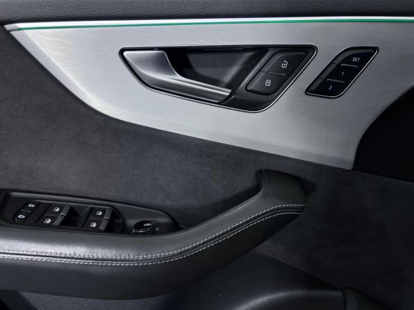 Audi Q8 I (4M) с пробегом 2020 года, цена 6 499 999 рублей, 122090 км, внедорожник, Автокод Объявления