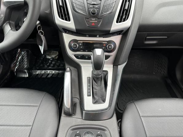Ford Focus III с пробегом 2013 года, цена 715 000 рублей, 220477 км, универсал, Автокод Объявления
